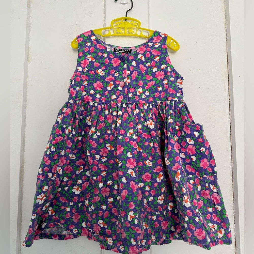 Vintage Girls Dress, Size 6, 100% Cotton, Made in the USA.